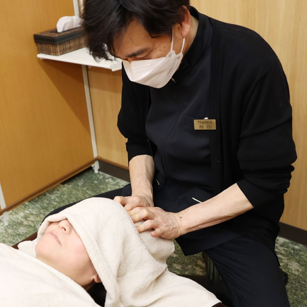スタッフ紹介